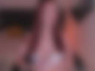 Mia Farrell's Live Sex Cam Show