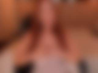 Mia Farrell's Live Sex Cam Show