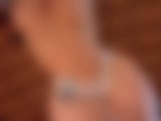Mia Farrell's Live Sex Cam Show