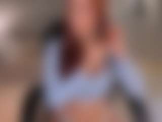 Mia Farrell's Live Sex Cam Show