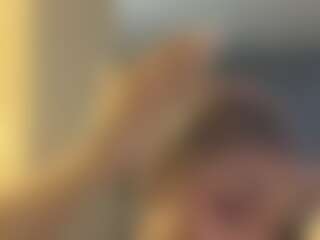 Mama's Live Sex Cam Show