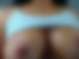 Live cam show with Sara - Abs on xblisslive.com