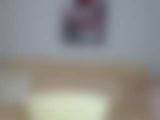 Live cam show with Sara - Flash on CamwithHer