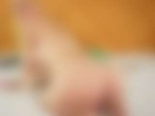Annemanifique's Live Sex Cam Show
