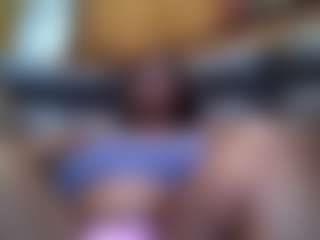 Live cam show with DaonenonlySugaBabe - Middle Aged on Fling VIP Chat
