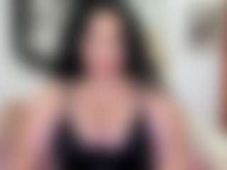 Live cam show with Kate - White Curvy on TastyBlacksLive | romania