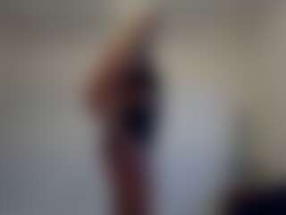 Live cam show with mschristywave - Play on TeamSkeetLive