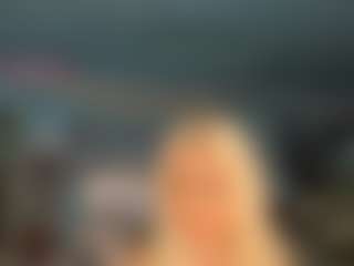 adrianna777's Live Sex Cam Show