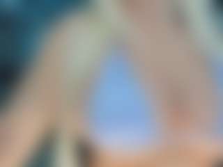 adrianna777's Live Sex Cam Show