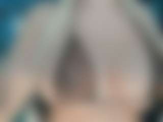 adrianna777's Live Sex Cam Show