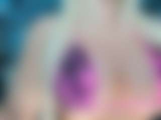 adrianna777's Live Sex Cam Show