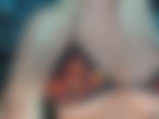 adrianna777's Live Sex Cam Show