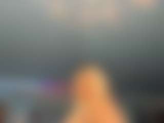 adrianna777's Live Sex Cam Show