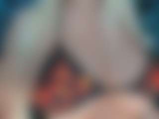 adrianna777's Live Sex Cam Show