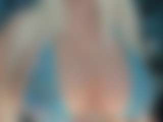 adrianna777's Live Sex Cam Show