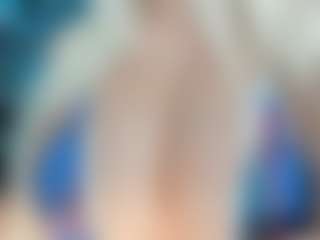 adrianna777's Live Sex Cam Show