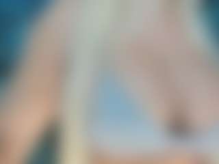 adrianna777's Live Sex Cam Show