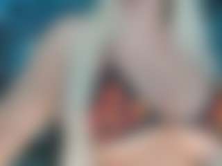 adrianna777's Live Sex Cam Show