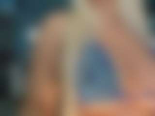 adrianna777's Live Sex Cam Show