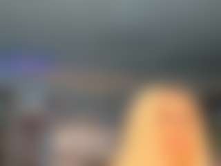 adrianna777's Live Sex Cam Show