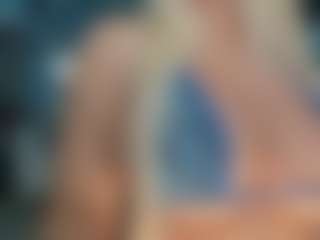 adrianna777's Live Sex Cam Show