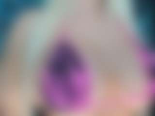 adrianna777's Live Sex Cam Show