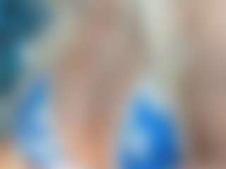 adrianna777's Live Sex Cam Show