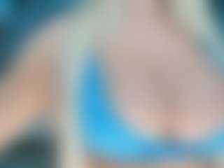 adrianna777's Live Sex Cam Show