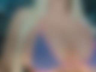 adrianna777's Live Sex Cam Show