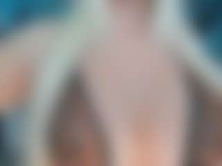 adrianna777's Live Sex Cam Show
