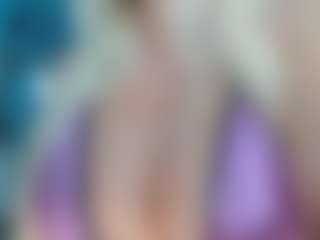 adrianna777's Live Sex Cam Show