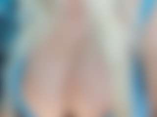 adrianna777's Live Sex Cam Show