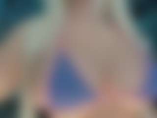 adrianna777's Live Sex Cam Show