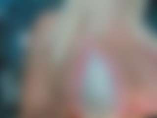 adrianna777's Live Sex Cam Show