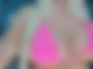 adrianna777's Live Sex Cam Show
