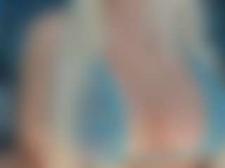 adrianna777's Live Sex Cam Show