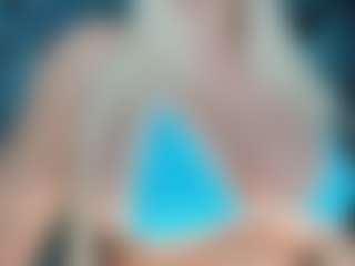 adrianna777's Live Sex Cam Show