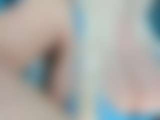 adrianna777's Live Sex Cam Show