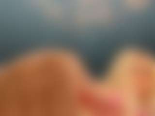 adrianna777's Live Sex Cam Show