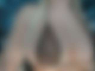 adrianna777's Live Sex Cam Show