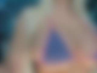 adrianna777's Live Sex Cam Show