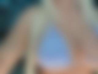 adrianna777's Live Sex Cam Show