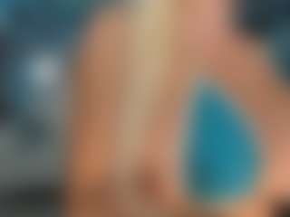 adrianna777's Live Sex Cam Show