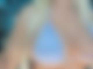 adrianna777's Live Sex Cam Show
