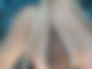 adrianna777's Live Sex Cam Show