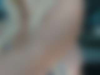 adrianna777's Live Sex Cam Show