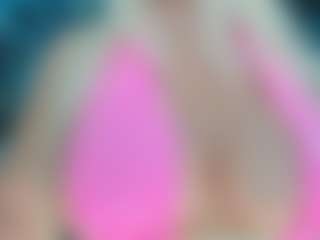 adrianna777's Live Sex Cam Show