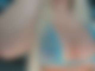 adrianna777's Live Sex Cam Show