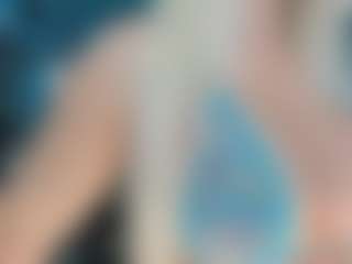 adrianna777's Live Sex Cam Show