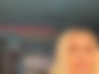 adrianna777's Live Sex Cam Show